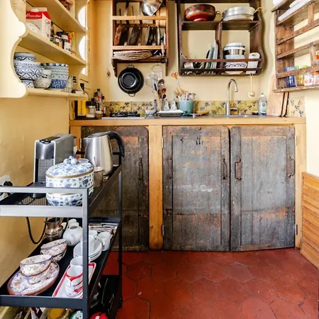 Atelier D Artiste En Plein Coeur Du Marais * Paris